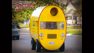 Illustration for article titled Jeep-Based Mufflermobile Is A Truly Bizarre Ebay Find